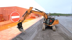 Leica Geosystems’ GNSS Machine Control technology offers possibilities to enhance safety for construction workers and pedestrians around busy work sites and to protect existing and newly built infrastructure through automatic height, depth, and slew hydraulic control for excavators.