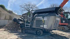 This machine features a 23- x 16-in. jaw crusher fitted with an integrated vibrating feeder.
