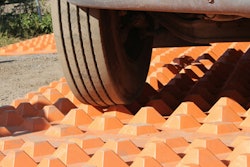 DiamondTrack trackout mats feature a diamond-shaped terrain that delivers strength and durability in sediment dislodgement from vehicle tires as they exit construction zones.