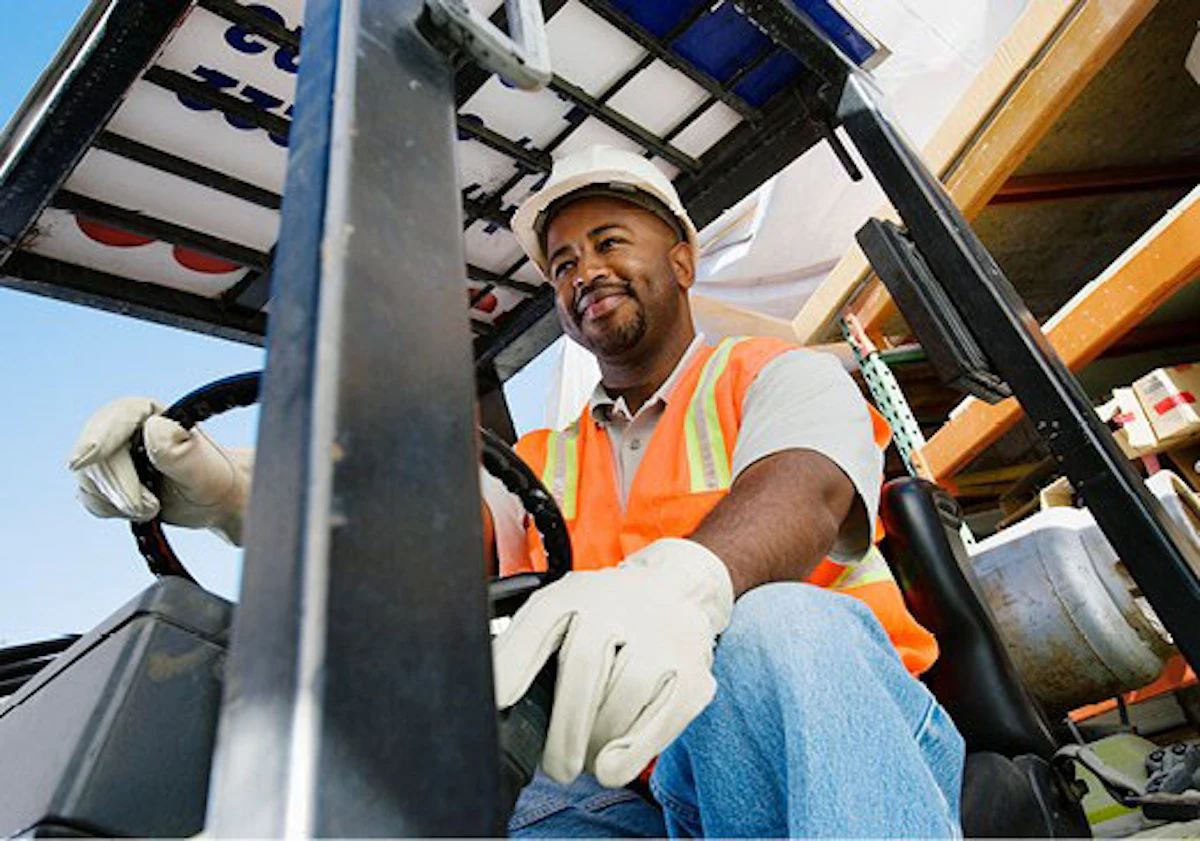 3 Questions Contractors Need to Consider When Comparing Generator Types - Vimarsana News