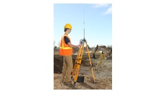 The TDL450B radio is a wireless UGH data radio built for daily use in harsh conditions and includes an add-on fan tray for impact and weather resistance.