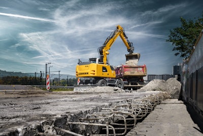 A wheeled excavator is a better choice for long-distance travel across large jobsites that would require frequent movement/driving from one side to another.