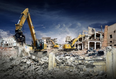 The new Cat 330 Straight Boom excavator features reinforced booms, sticks, frame and bucket cylinder guard, increasing machine durability in demanding demolition applications.