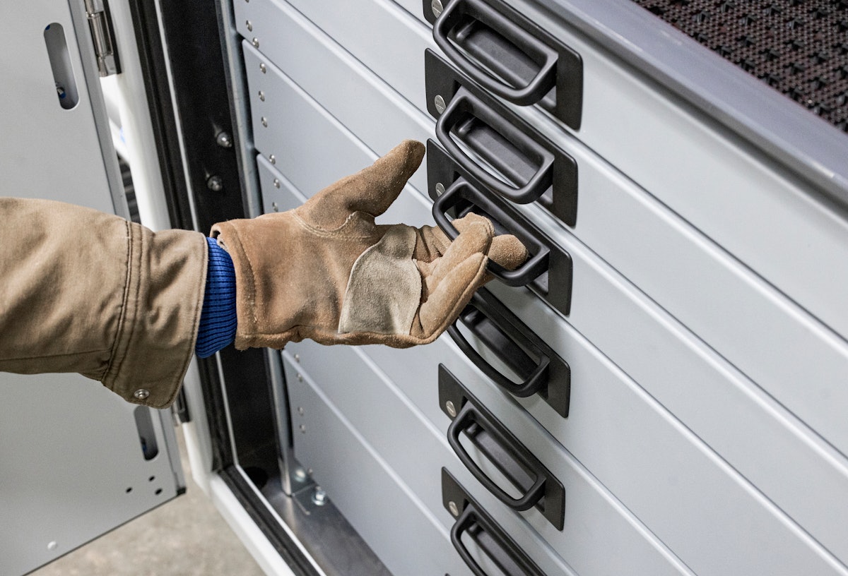 Stellar Unveils Upgrades to TMAX Mechanic Trucks at Work Truck Week 2024