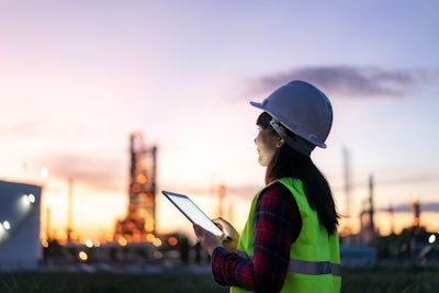 The obvious advantage of the maintenance application is that, regardless of where meter and location readings came from, they are all in one central place where they can be reconciled.