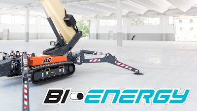 The system equips these JLG machines with two full-sized, independent power sources, combining an emissions-free lithium-ion battery pack with a diesel engine to allow operators to work indoors and outside with one machine.