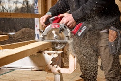 When paired with Milwaukee’s M18 REDLITHHIUM HIGH OUTPUT XC6.0 Battery, the cordless saw delivers up to 300 cuts per charge.