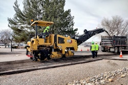 The PM300 Series is designed for small to medium applications where a compact, maneuverable machine with high production capabilities is required.