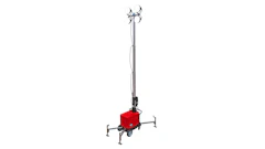 Both models have a three-step dimming switch, enabling the operator to control the desired level of brightness, extend battery run time and reduce light pollution.