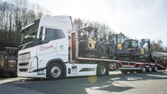 Volvo Ce Pioneers E Shuttle Service To Cut Transport Emissions 660d7bf383081