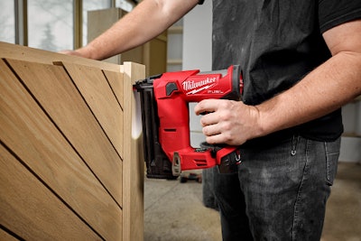 When paired with an M12 CP2.0 Battery, the M12 FUEL 18 Gauge Compact Brad Nailer provides over 700 nail fires on a single battery charge and zero ramp-up time.