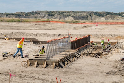 7 C8214 E0 0 Cd1 4 A85 9894 34 Ff150782 Ae 1 105 C