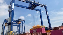 The H2-ZE RTG Transtainer Crane, developed in collaboration with MITSUI E&S and with funding from the Japanese New Energy and Industrial Technology Development Organization (NEDO), began operations at Yusen Terminals Inc. (YTI) on May 15, 2024.