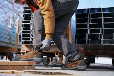 Keen Utility Evanston 6 Wp Bsn Blk M 1029149 3652