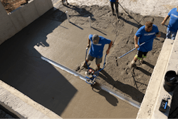 MARSHALLTOWN Speed Striker 2.0 Power Screed