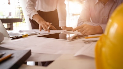 Approximately a third of SMBs continue to rely on spreadsheet-based expense management and manual reporting, creating laborious submission and reconciliation workflows and lengthy close periods; perennial pain points of employees and finance leaders.