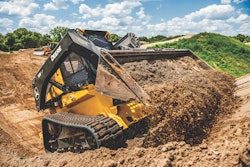 This machine is powered by a 105.8-hp Yanmar engine and delivers a bucket breakout force of 13,750 lbs.