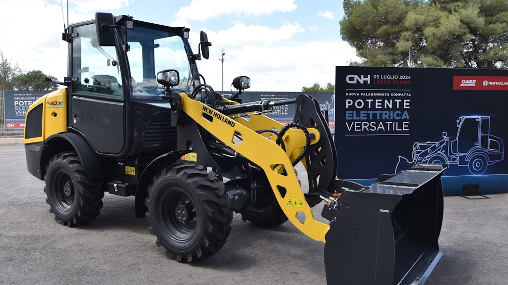 CNH Showcases Electric Compact Wheel Loader From: New Holland ...