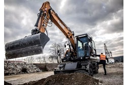 Powered by a Cummins B6.7 engine, the 170-hp excavator offers an operating weight of 53,649 lbs.