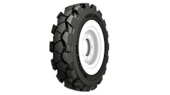 The puncture-proof solid construction of the Giraffe ND SDSA features a non-directional block pattern.
