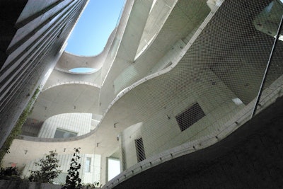 Structural Thermal Breaks Key to Concrete Walkways