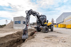 The 12MTX combines the capabilities of a compact excavator, loader and telehandler into a single machine for digging, loading and material handling.