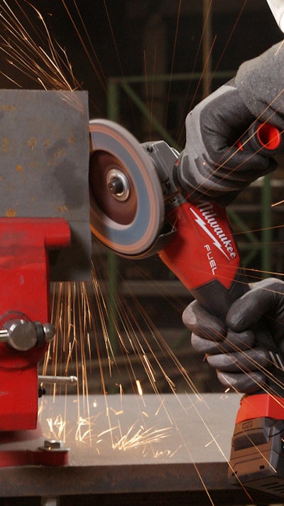 Milwaukee® M18 Fuel™ M18 Fuel™ 4 1 2 6 Braking Grinder, Paddle Switch Social