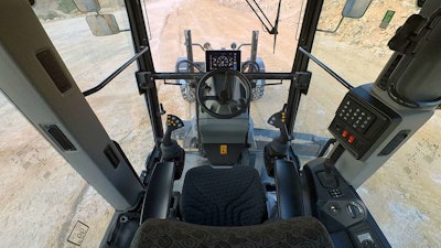 Case Launches D Series Graders 08