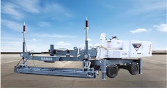 The YZ40-4E is powered by a Yanmar four-cylinder engine, delivering 83 hp during use.