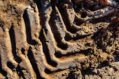 Operators can schedule repairs that eliminate tire-related roadside breakdowns by learning of a slow leak in advance.