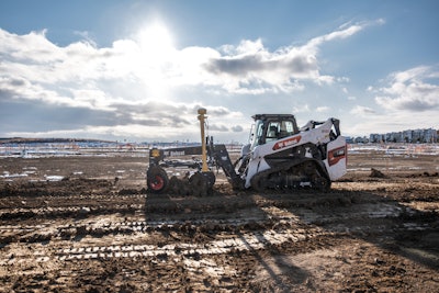 Bobcat's T86 compact track loader grader features super-flow hydraulics, hydraulic power management, comfort features and exceptional cooling in harsh conditions.