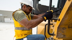 20220719 144150 Cat 950 Dubai A7 R00061