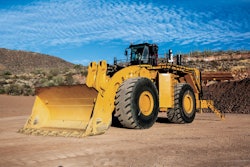 The Cat 995 Wheel Loader is built to the same size as the 994K it replaces.
