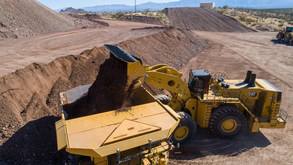 Caterpillar Showcases 995 Wheel Loader From: Caterpillar - Cat
