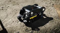 The S70 machine coupler no longer contains hoses and minimizes the risk of leakage, enabling retrofitting with EC-OIL blocks.