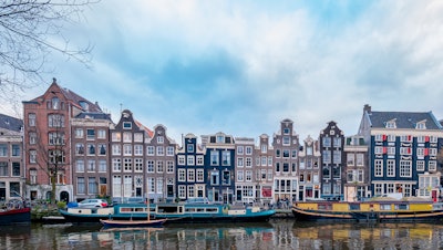 Adobe Stock 400710017