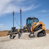 The ability to use creep control to independently control an attachment’s hydraulic motor and machine ground speed improves both the efficiency and control of the production/processing activity of the attachment.