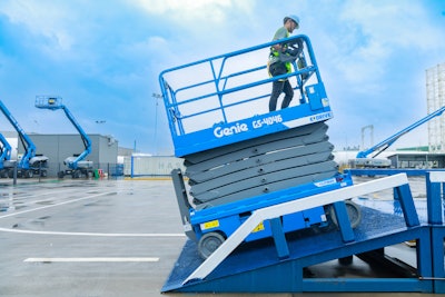 Gs 4046 Stowed Driving Onto Ramp 2