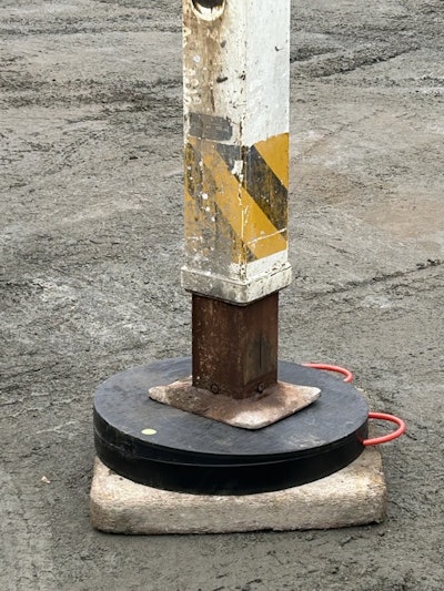 Level Right Outrigger Pad