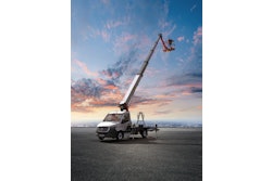 The PK 880 TEC loader crane combines technology with the latest CONNECTED plus+ solutions to deliver quality precision and lifting performance.
