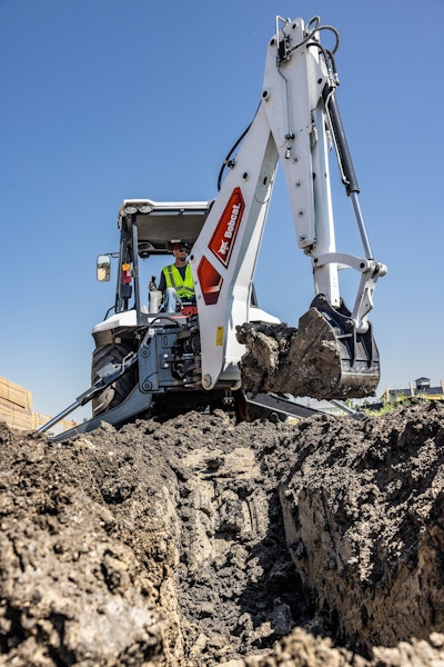Woc2025 Bobcat B760 Backhoe Loader