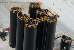 6 X 40000 Gallon Meeker Ac Tanks