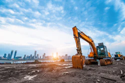 Oversight data is gathered in real-time to keep track of day-to-day projects, with the ability to also monitor complex scenarios like deliveries, weather conditions, and pricing.