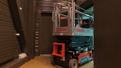 The SE 1932 Electric Scissor Lift