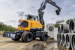 Its compact size, 360-degree swing capability and articulated boom allow it to work in congested and tight spaces where larger equipment can’t.