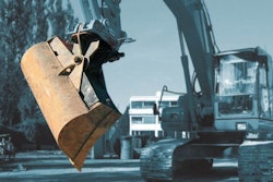 Made in the U.S. out of tough Hardox 450 wear plate and designed for extreme duty, Wimmer excavator tilt buckets are designed to be the tough.