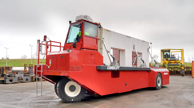 Inloader Panel New From bauma 2025: The COMBi-SPI Self-Propelled Inloader From ...