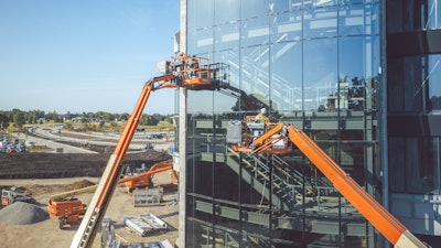 Osk 190802 Global Hq 125 Pano (1) (3)