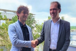 From left to right: Clément Aubry Tardif, director of Sitia’s Robotics division – Julien Waechter, vice president R&D Manitou Group