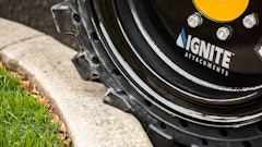 Ignite Maximizer Solid Tire Working Dsc 2743 Branded (1)
